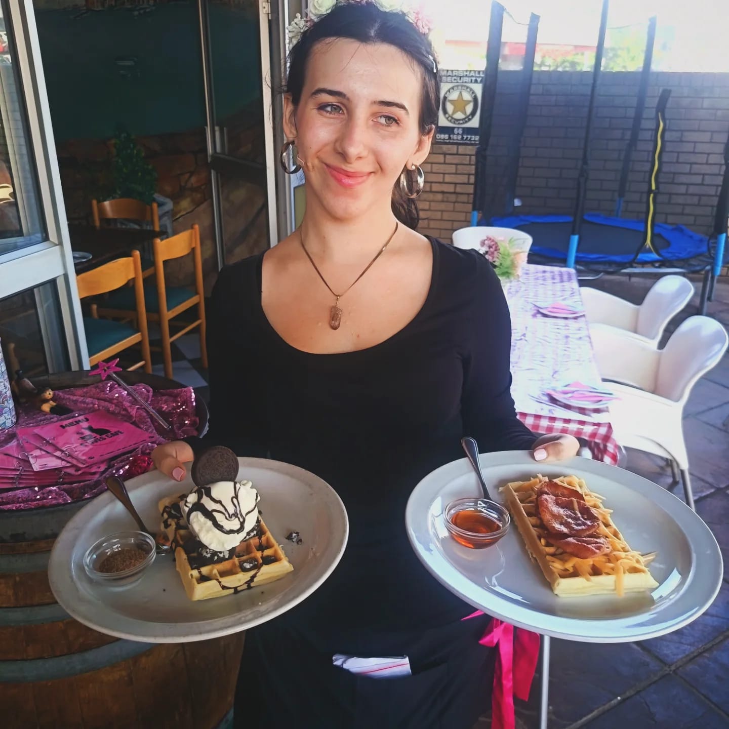 9 Lives Café photo 41